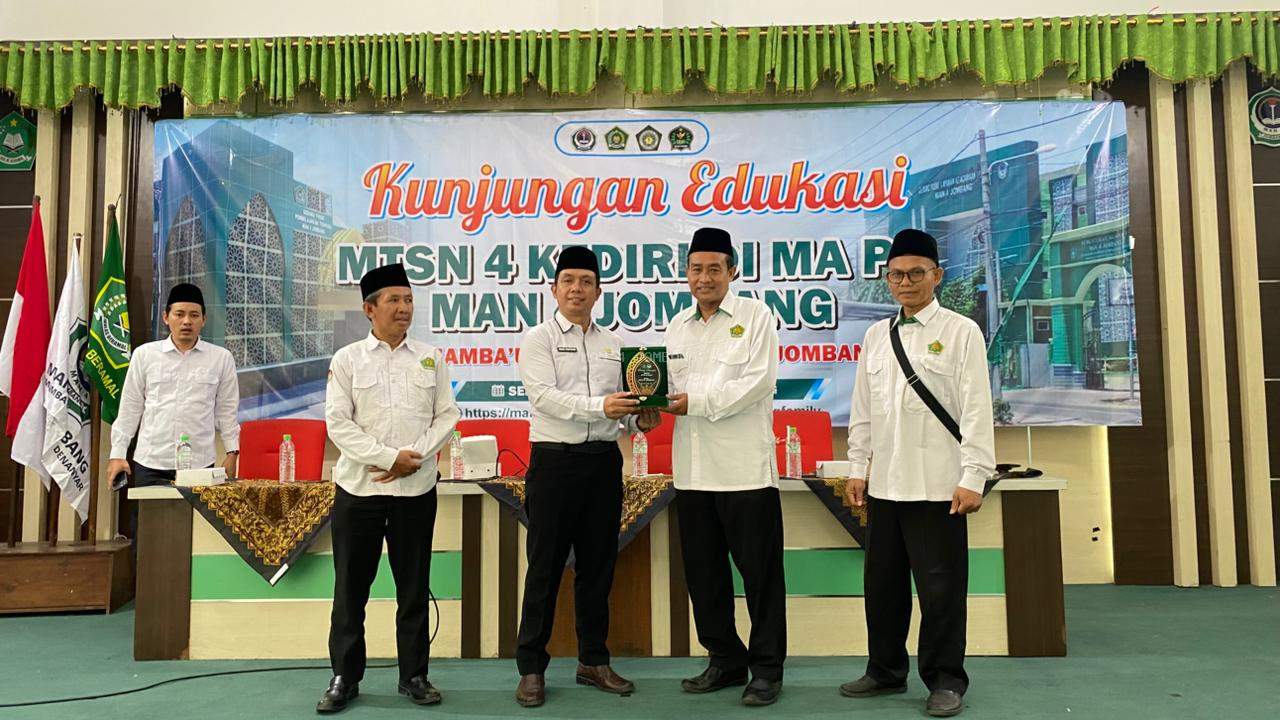MAN 4 Jombang Kembali Terima Kunjungan Edukasi, Kali Ini dari MTsN 4 Kediri 