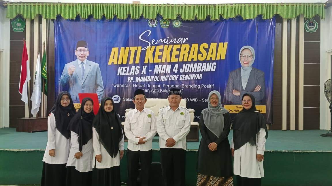 422 Murid MAN 4 Jombang Ikuti Seminar Personal Branding dan Anti Kekerasan 